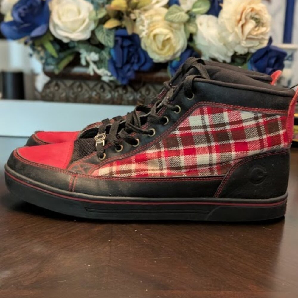 B31 GEAREX Red/White Plaid Sneakers